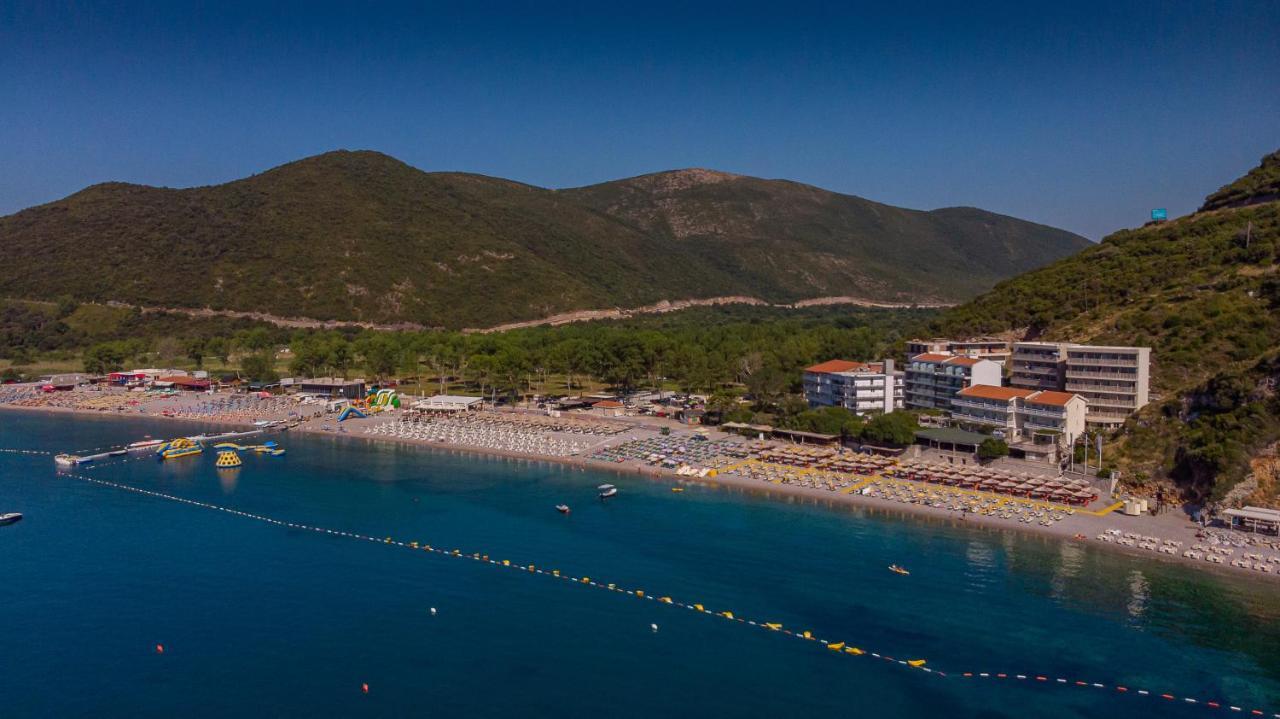 Poseidon The Beach Hotel 부드바 외부 사진