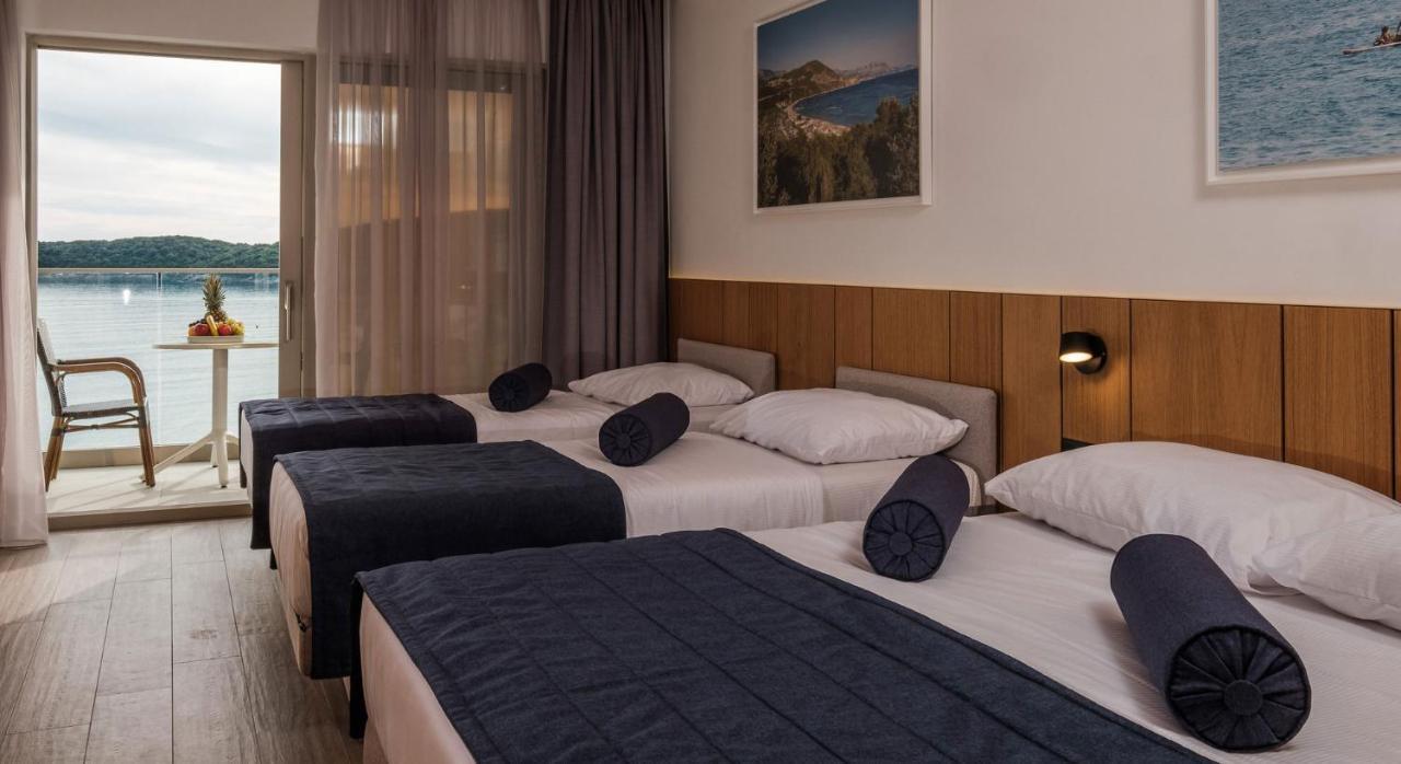 Poseidon The Beach Hotel 부드바 외부 사진
