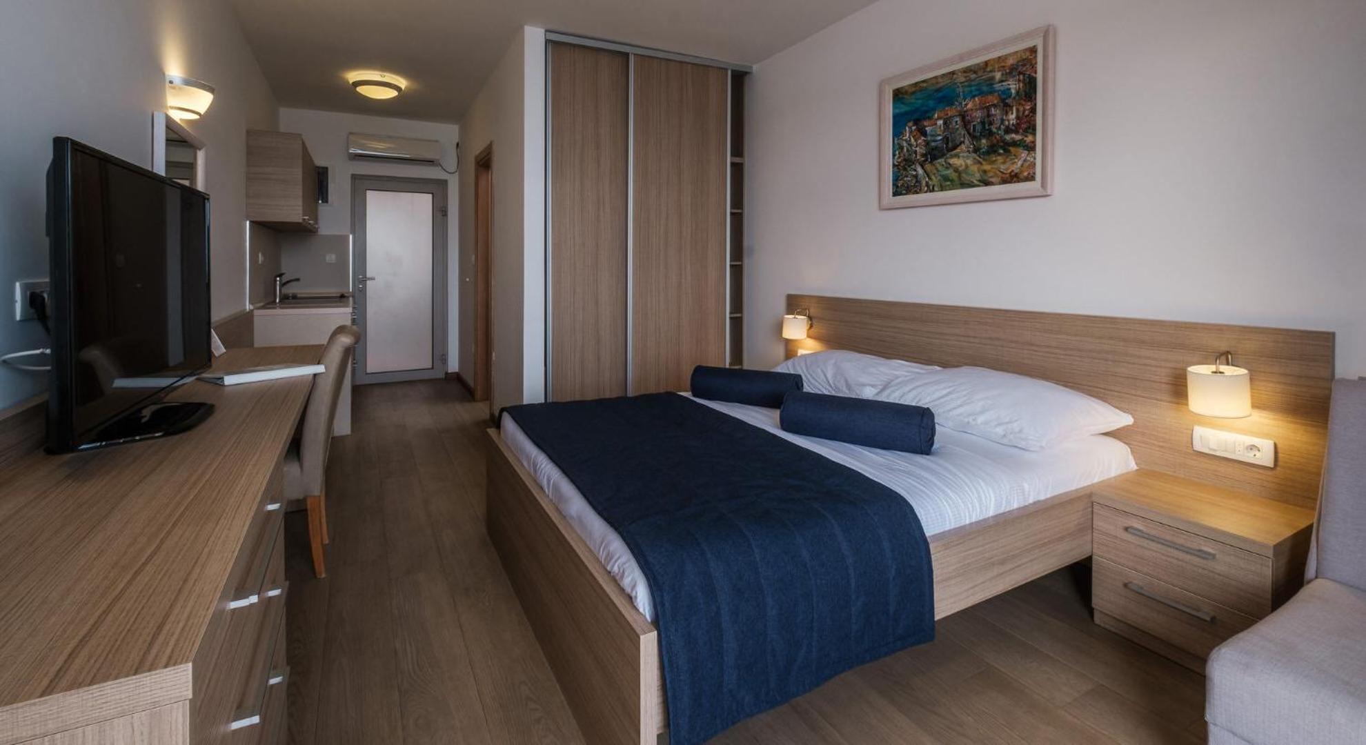 Poseidon The Beach Hotel 부드바 외부 사진